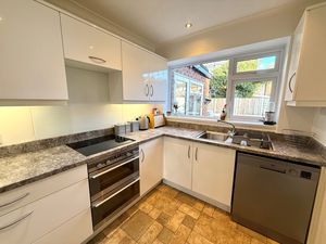 Photo 9- click for photo gallery